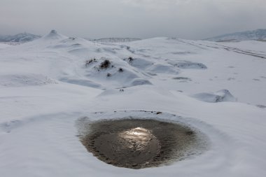 çamur volkanlar olarak buzau, Romanya