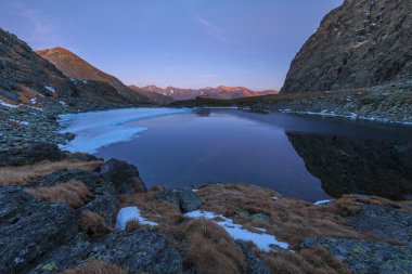 caltun Gölü fagaras Dağları