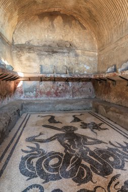 Antik şehir Patriklik, İtalya Roma Hamamı