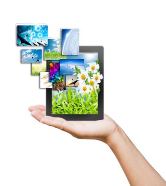 el backg üzerinde touch pad pc ve kadın doğum görüntüleri düğmeleri streaming