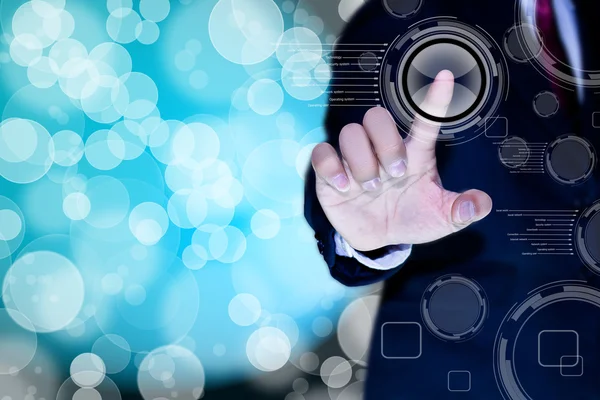 Hand van zakenman drukken op een knop op een touch scherm interfac — Stockfoto