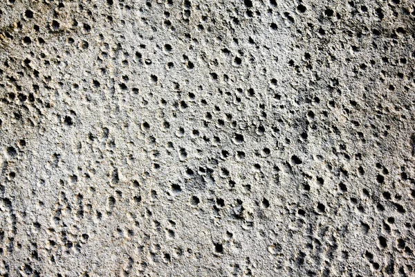 Parede Concreto Com Pequenos Orifícios Preto Branco — Fotografia de Stock