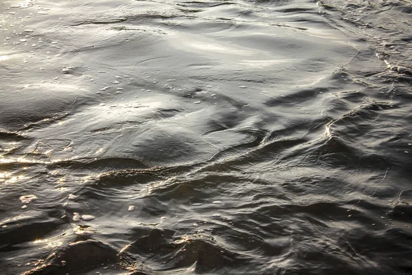 Красивые Отражения Солнечного Света Поверхности Воды Время Заката — стоковое фото