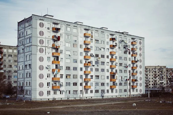 Brutto Edificio Residenziale Edificio Multipiano Grigio Architettura Sovietica — Foto Stock