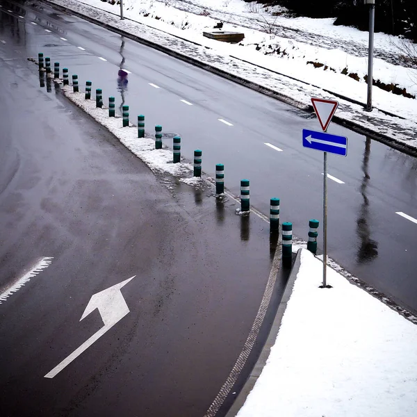 Estrada Molhada Inverno — Fotografia de Stock