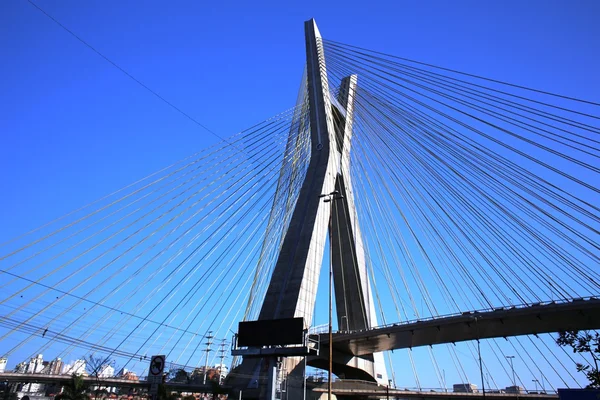 Puente peatonal sao paulo Brasil — Foto de Stock