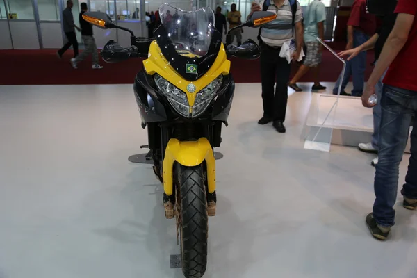 Benelli moto giallo — Foto Stock