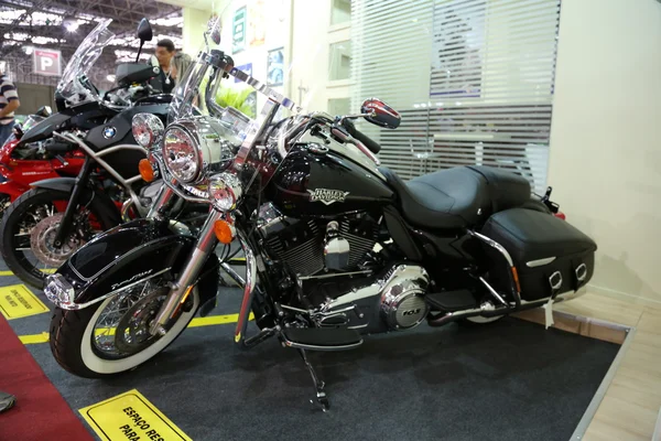 Harley davidson preto — Fotografia de Stock