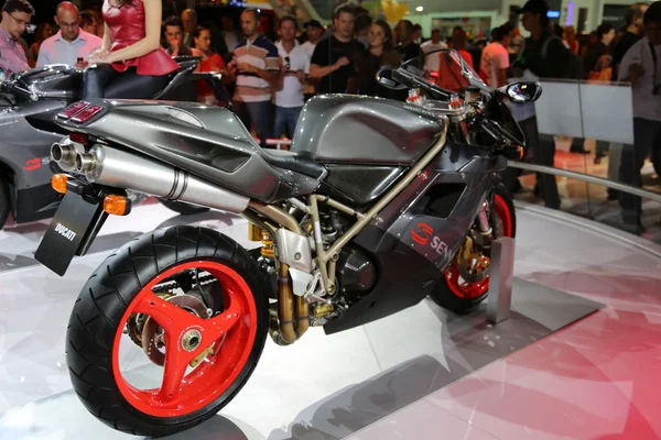 Ducati 1199 panigale motorfiets — Stockfoto