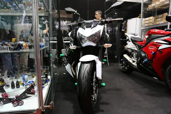 Kawasaki motorcykel på displayen — Stockfoto