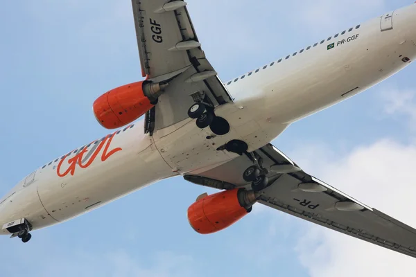 Airplane Flying in São Paulo Brazil — Stok fotoğraf