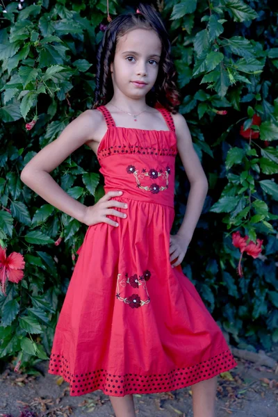 Child making a model pose — Stock Photo, Image