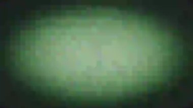 Dönüşen neon nostaljik psikedelik yanardöner arka plan. 