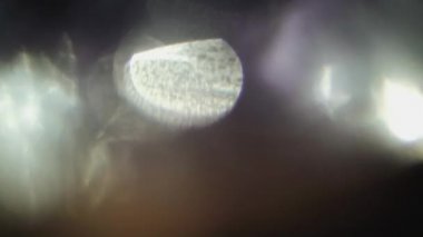 Soyut holografik ışık sızıntıları, 80 'lerin modunda projeniz için. 