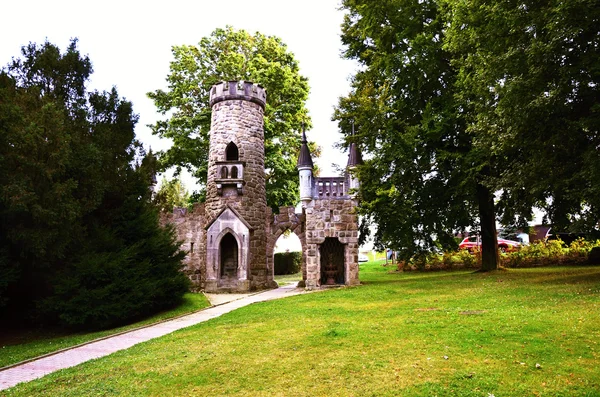 Observation tower in the park Franzensbad — Stock Photo, Image