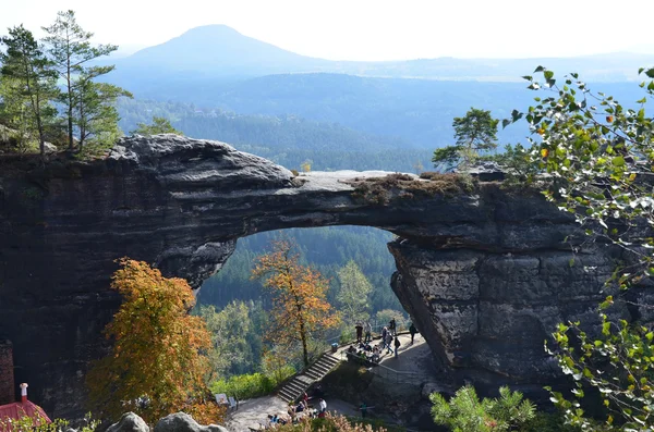 Nationaal park Tsjechische Zwitserland pravcice stenen poort — Stockfoto