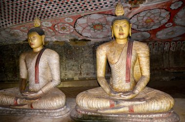 Mağara tapınak dambulla sri Lanka Buda heykeli