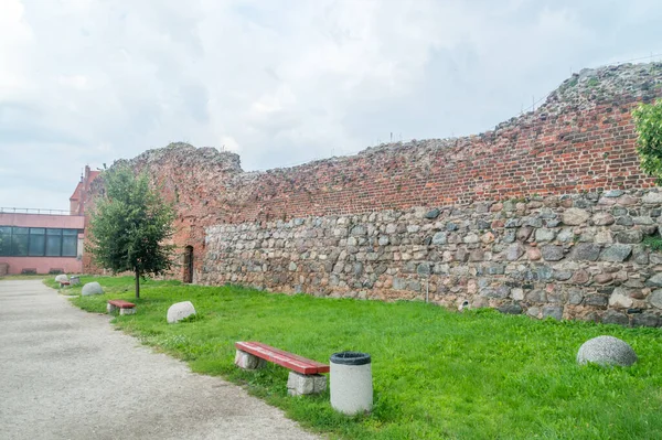 Руины Стен Готического Тевтонского Замка Xiii Века — стоковое фото