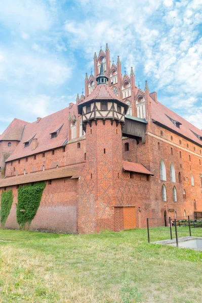 Esquina Las Fortificaciones Del Castillo Orden Teutónica Malbork Castillo Malbork — Foto de Stock