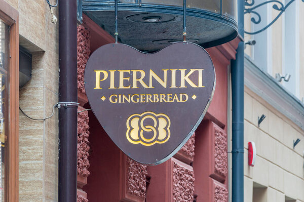 Торунь, Польша - 26 июля 2021 года: Sign Pierniki - Ghbbread.