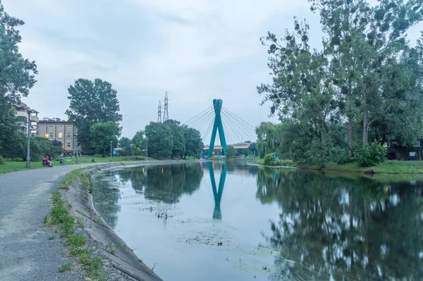 Река Брда Университетским Мостом Городе Быдгощ Польша — стоковое фото
