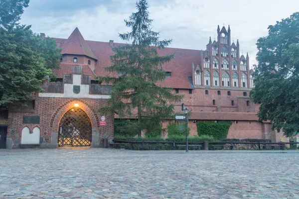 Večerní Pohled Hrad Teutonic Malborku Polsko — Stock fotografie