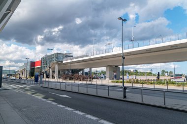 Gdansk, Polonya - 4 Ağustos 2021: Gdansk Havaalanı Terminali (GDN).