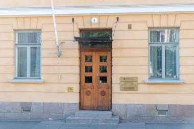 Helsinki, Finlandiya - 5 Ağustos 2021: Finlandiya Ekonomi ve İstihdam Bakanlığı.