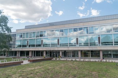 Turku, Finlandiya - 6 Ağustos 2021: Turku Üniversitesi Feeniks Bölümü.