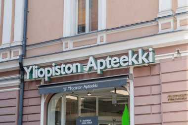 Turku, Finlandiya - 6 Ağustos 2021: Finlandiya 'daki Yliopiston Apteekki eczanesinin logosu.