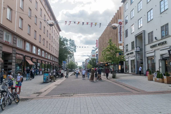 フィンランド トゥルク2021年8月6日 トゥルク市内中心部のイリュピストンカツ通り — ストック写真