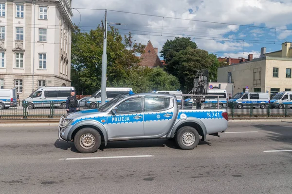 Gdansk Polonya Ağustos 2021 Eşitlik Yürüyüşü Nde Polis Arabası — Stok fotoğraf