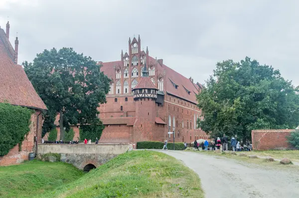 Malbork Polsko Srpna 2021 Část Hradu Malbork Zamračený Den — Stock fotografie