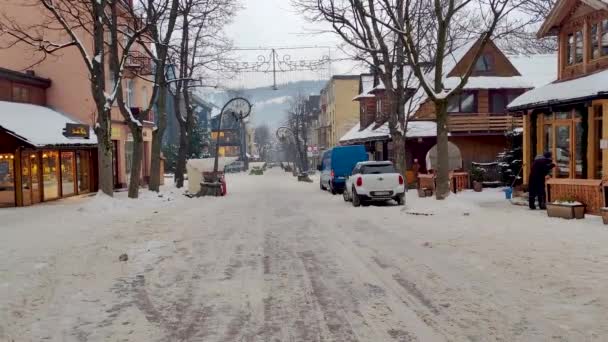 Zakopane Poland December 2021 Almost Empty Krupowki Street Morning Winter — Wideo stockowe