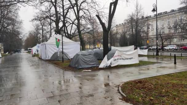 Warsaw Poland December 2021 White Town Biale Miasteczko Place Protest — стоковое видео