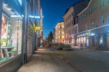 Oslo, Norveç - 24 Eylül 2021: Ünlü cadde Karl Johans Gate.