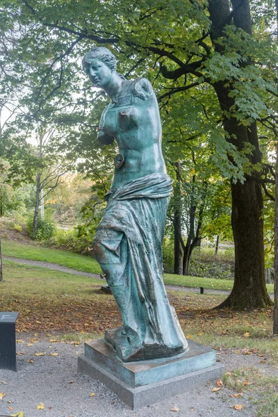 挪威奥斯陆 2021年9月25日 萨尔瓦多 达利的大维纳斯 德米洛 蒂罗瓦雕塑 — 图库照片