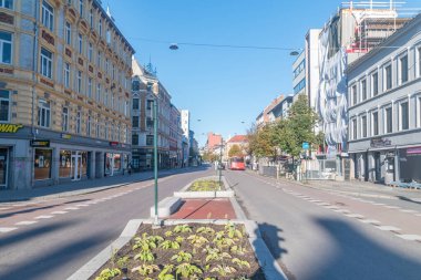 Oslo, Norveç - 25 Eylül 2021: Oslo 'da Gronlandsleiret Caddesi.