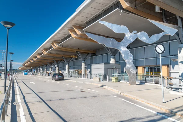 Gardermoen Noorwegen September 2021 Uitzicht Oslo Gardermoen Airport Met Kunst — Stockfoto