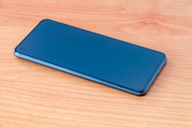 Pruszcz Gdanski, Polonya - 13 Kasım 2021: Xiaomi mi 11 Lite 5G 'nin önü, akıllı telefon Xiaomi tarafından geliştirildi.