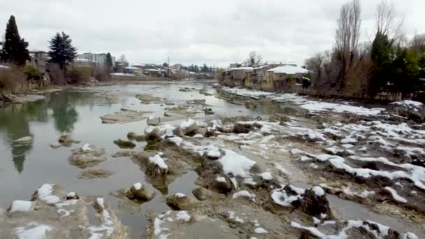 Vuela Sobre Río Rioni Invierno Río Rioni Kutaisi Georgia — Vídeos de Stock