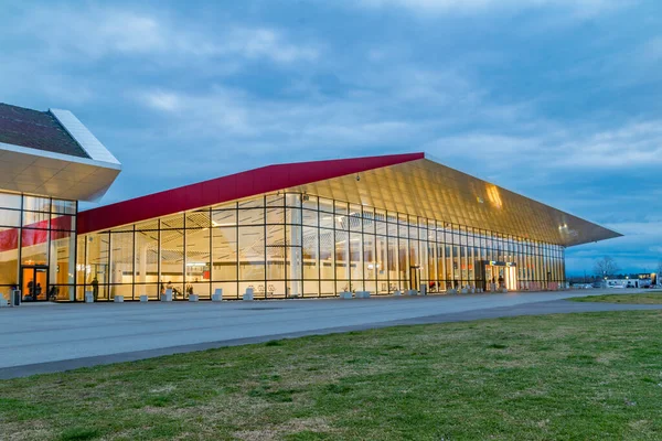 Зеда Баши Грузия Марта 2022 Года Вечерний Вид Международный Аэропорт — стоковое фото