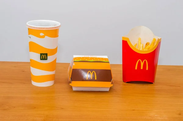 Pruszcz Gdanski Polen März 2022 Mcdonald Big Mac Menü Mit — Stockfoto