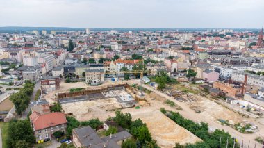 Bydgoszcz, Polonya - 25 Temmuz 2021: Bydgoszcz şehir merkezine hava manzarası.