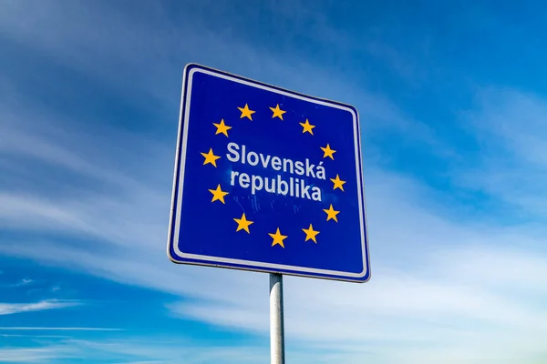 Прапор Словаччини Чесько Словацькому Кордоні — стокове фото