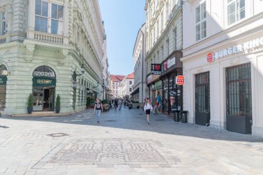 Bratislava, Slovakya - 31 Mayıs 2022: Bratislava 'da sokak manzarası.