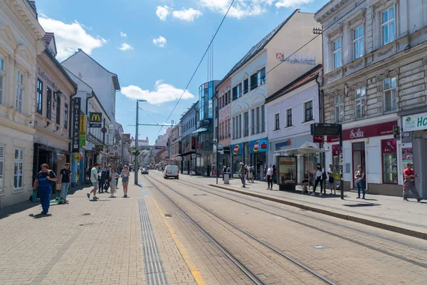 Bratislava Slovaquie Mai 2022 Rue Obchodna Dans Vieille Ville Bratislava — Photo