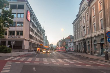 Maribor, Slovenya - 2 Haziran 2022: Maribor şehir merkezindeki Morning view Caddesi.