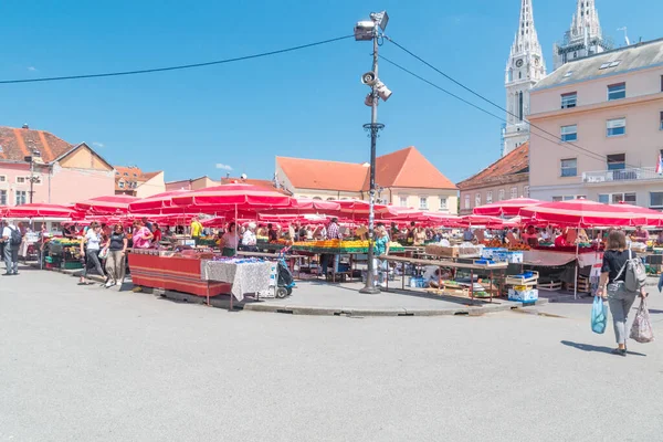 Zagrzeb Chorwacja Czerwca 2022 Rynek Dolac Zagrzebiu Skansen Rolniczy Rynek — Zdjęcie stockowe