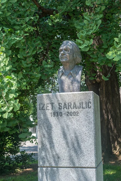 Sarajevo Bosnia Herzegovina June 2022 Bust Bosnian Historian Philosophy Essayist — Stock Fotó